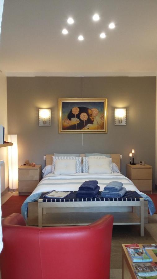 La Chambre des Amis Parthenay Extérieur photo
